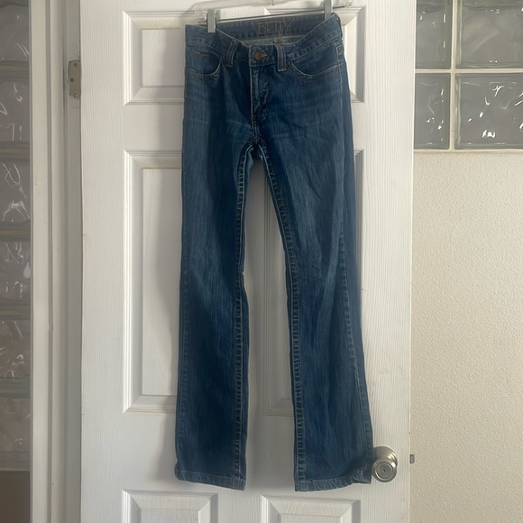 Kimes Betty 2/32. Wear on inner thigh. Easy fix - Picture 1 of 5